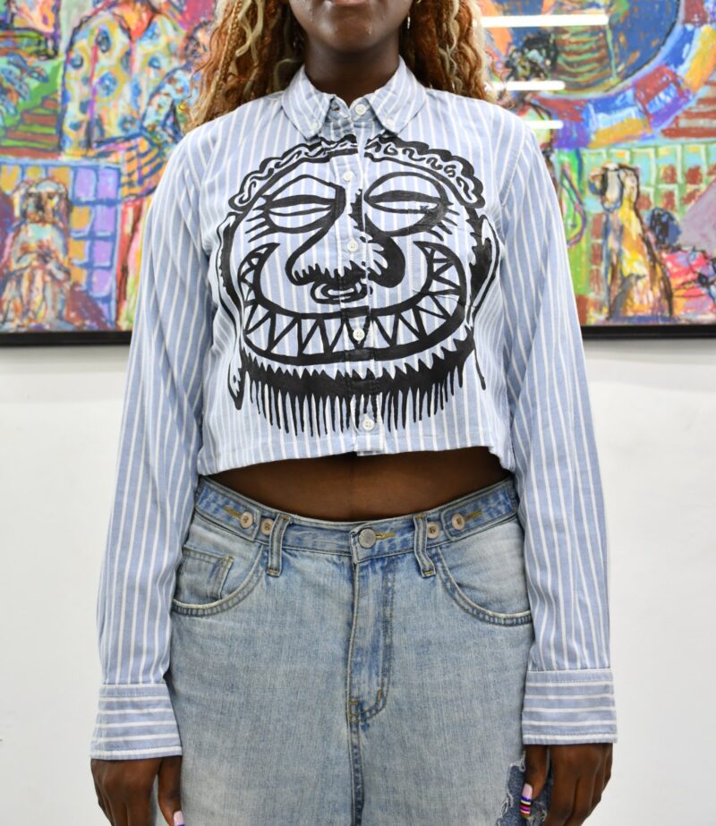 Handpainted crop shirt
Small